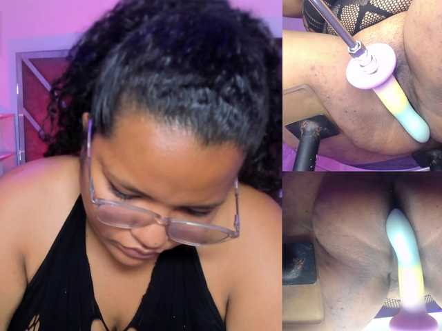 MhiaRey live cam on BongaCams