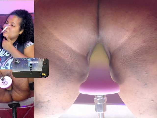 MhiaRey live cam on BongaCams