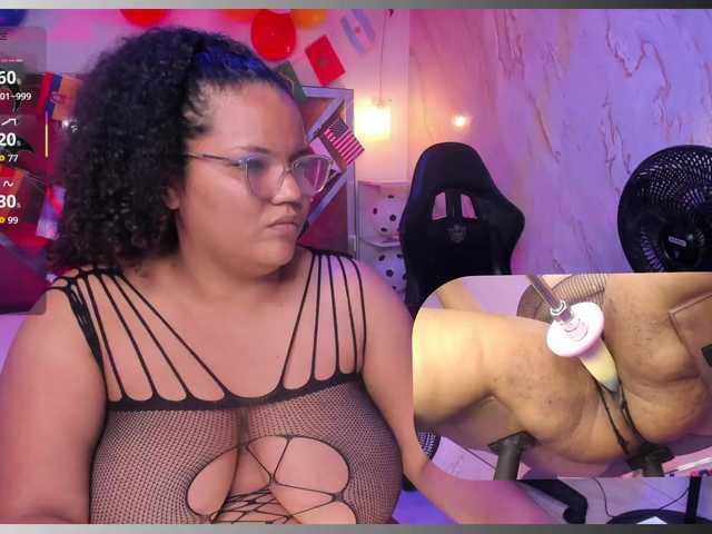 MhiaRey live cam on BongaCams