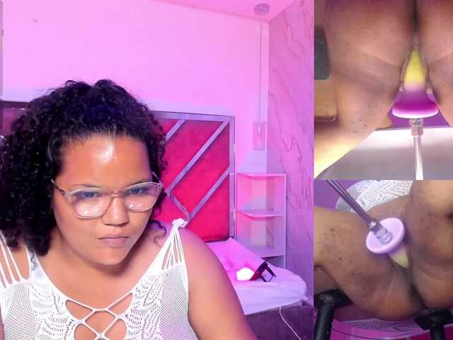 MhiaRey live cam on BongaCams
