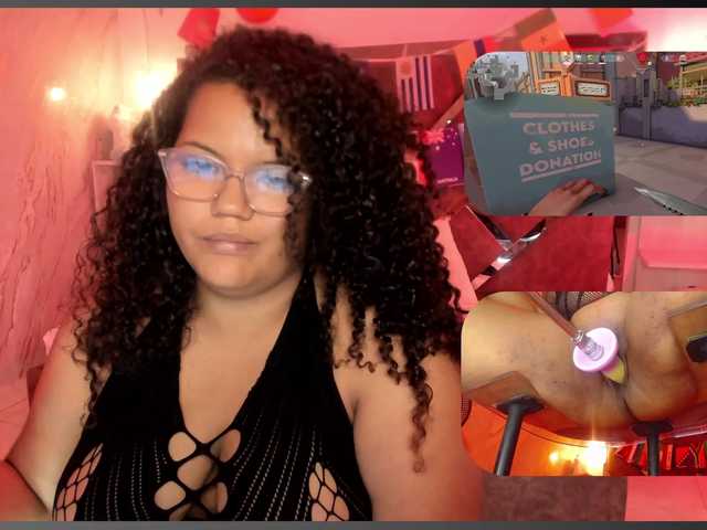 MhiaRey live cam on BongaCams
