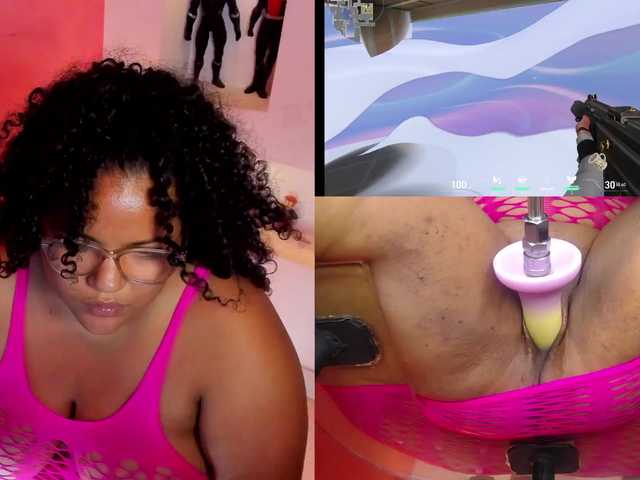 MhiaRey live cam on BongaCams