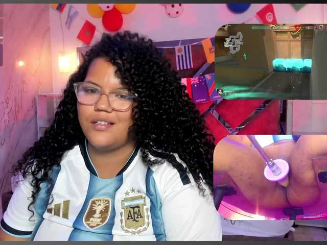 MhiaRey live cam on BongaCams