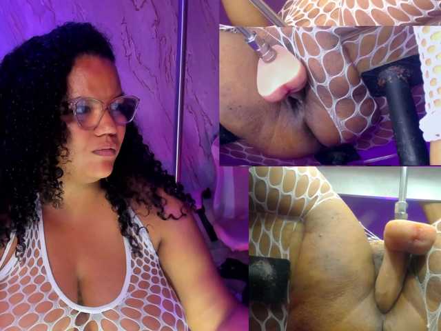 MhiaRey live cam on BongaCams