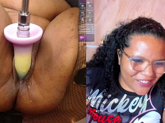 MhiaRey live cam on BongaCams