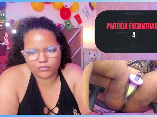 MhiaRey live cam on BongaCams