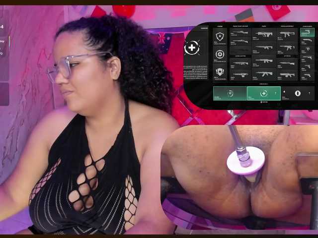 MhiaRey live cam on BongaCams