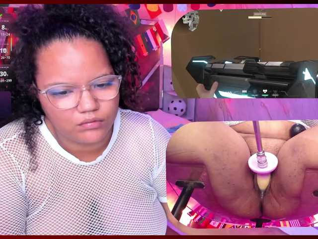 MhiaRey live cam on BongaCams