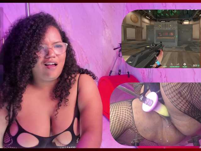 MhiaRey live cam on BongaCams
