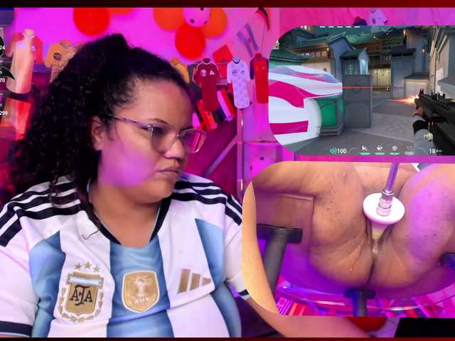 MhiaRey live cam on BongaCams