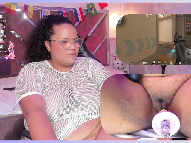 MhiaRey live cam on BongaCams