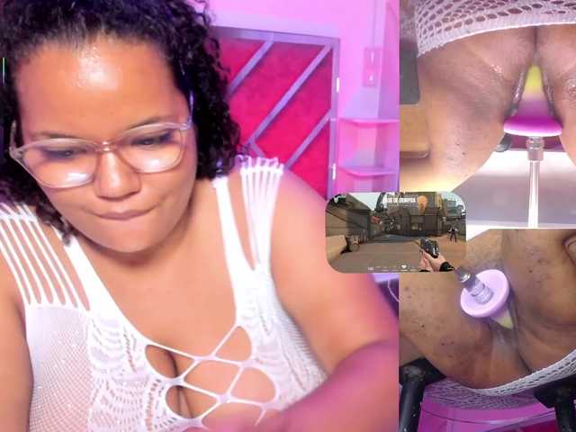MhiaRey live cam on BongaCams