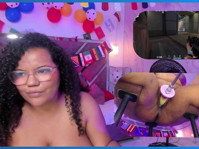 MhiaRey live cam on BongaCams