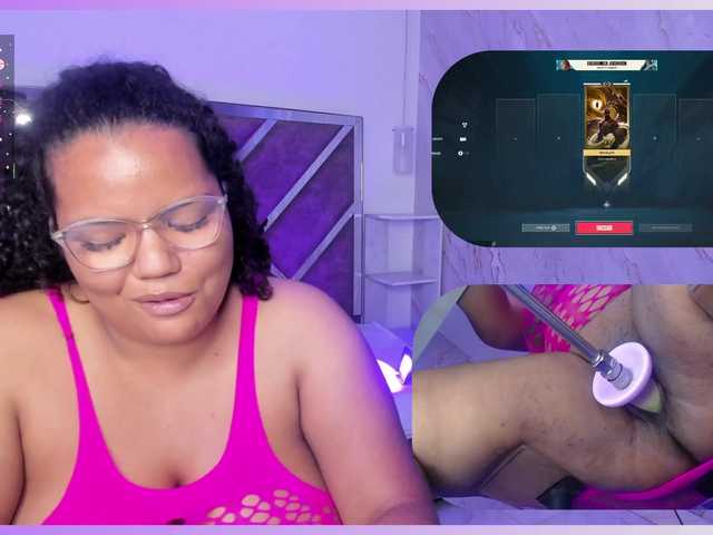 MhiaRey live cam on BongaCams