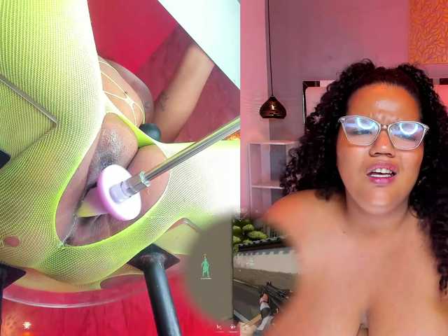 MhiaRey live cam on BongaCams
