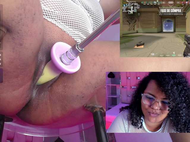 MhiaRey live cam on BongaCams