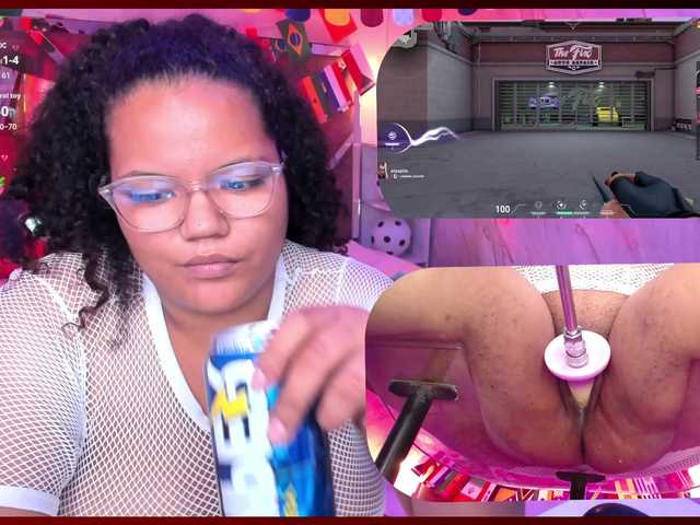 MhiaRey live cam on BongaCams