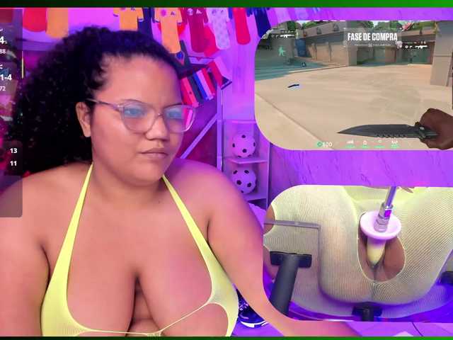 MhiaRey live cam on BongaCams