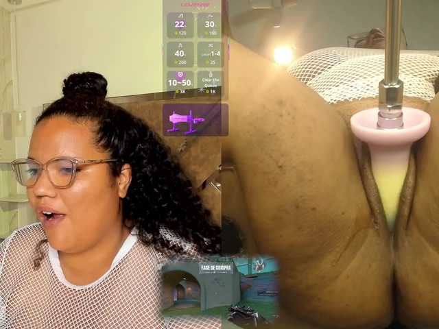 MhiaRey live cam on BongaCams