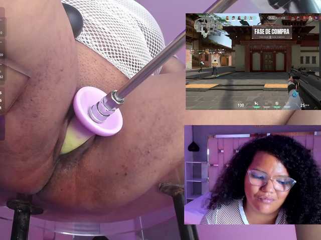 MhiaRey live cam on BongaCams