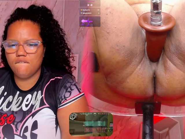 MhiaRey live cam on BongaCams