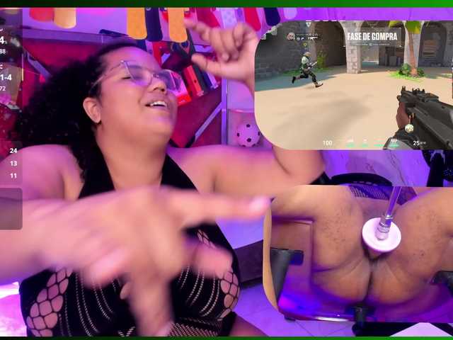 MhiaRey live cam on BongaCams