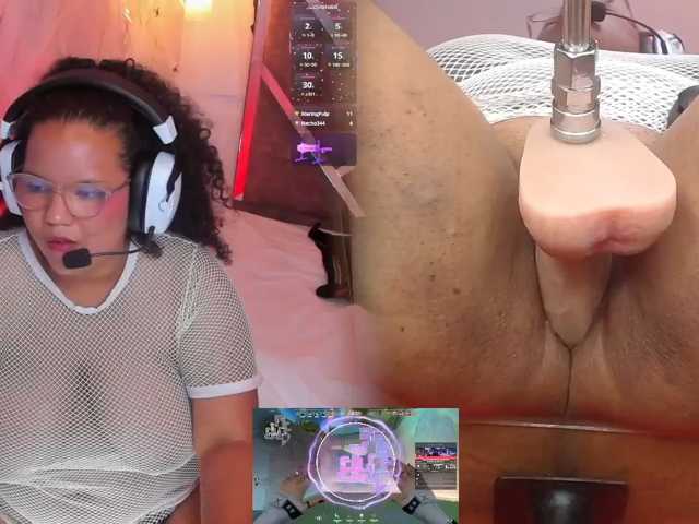 MhiaRey live cam on BongaCams