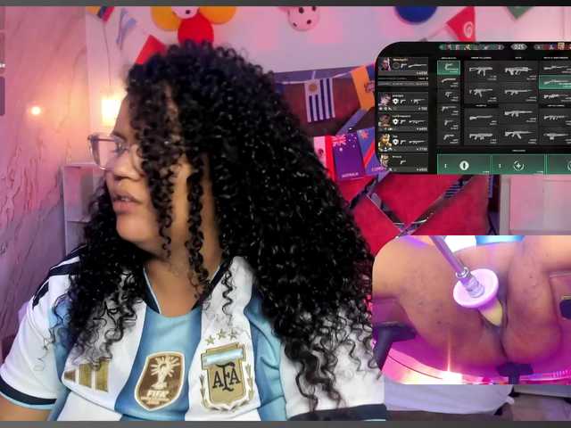 MhiaRey live cam on BongaCams