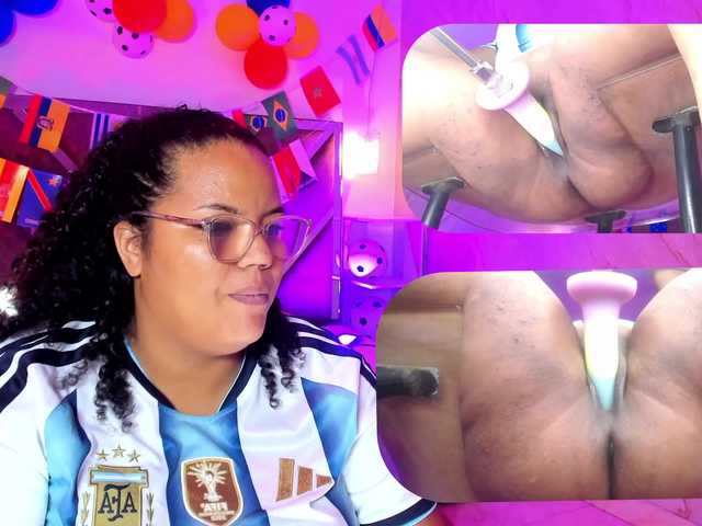 MhiaRey live cam on BongaCams