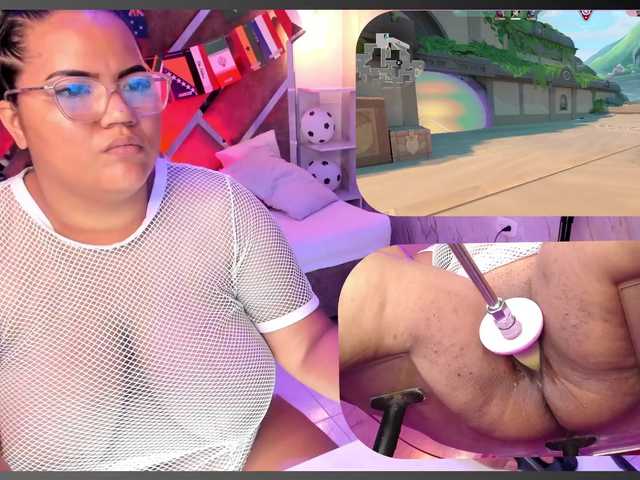 MhiaRey live cam on BongaCams