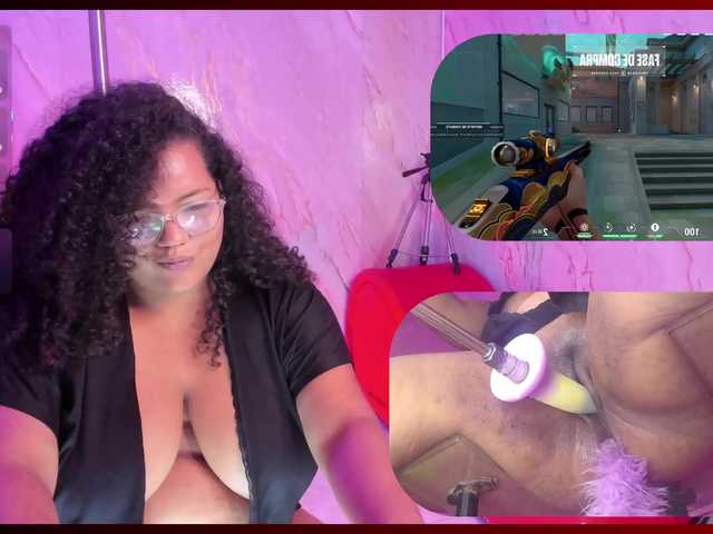 MhiaRey live cam on BongaCams