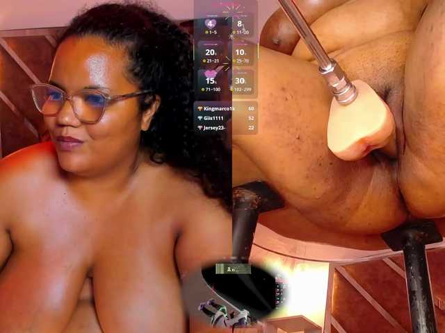 MhiaRey live cam on BongaCams