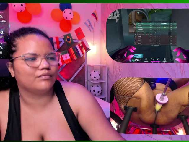 MhiaRey live cam on BongaCams