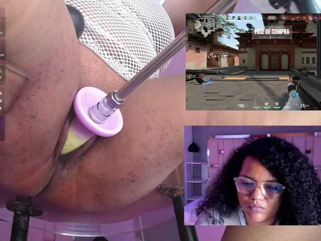 MhiaRey live cam on BongaCams