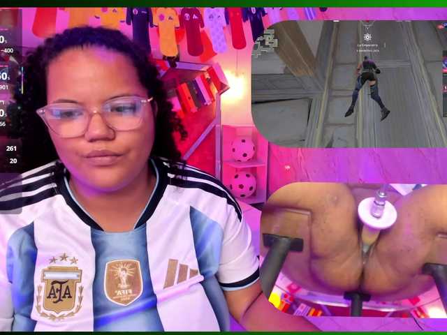 MhiaRey live cam on BongaCams