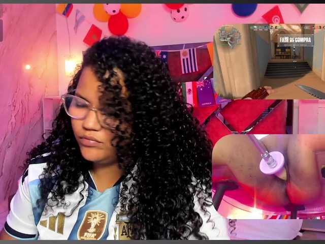 MhiaRey live cam on BongaCams