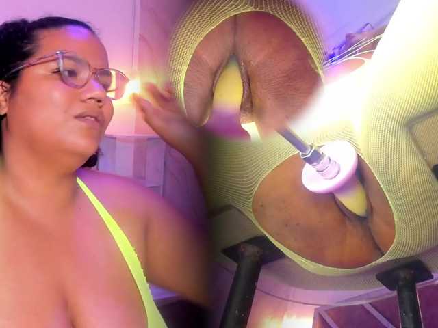 MhiaRey live cam on BongaCams