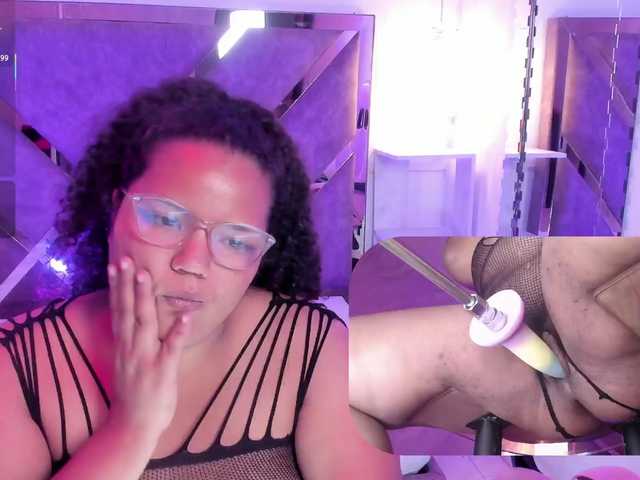 MhiaRey live cam on BongaCams