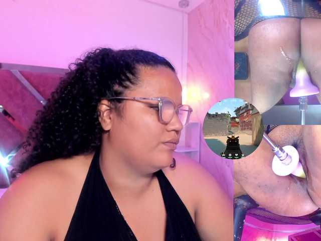 MhiaRey live cam on BongaCams