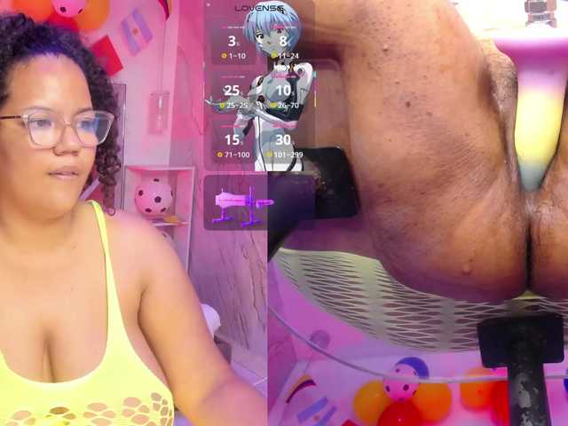 MhiaRey live cam on BongaCams