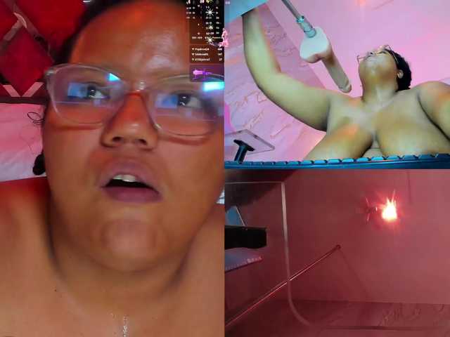 MhiaRey live cam on BongaCams