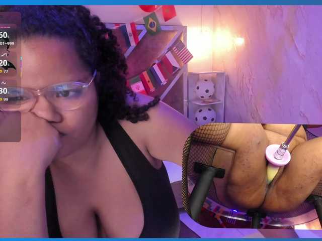 MhiaRey live cam on BongaCams