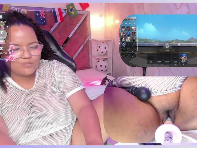 MhiaRey live cam on BongaCams