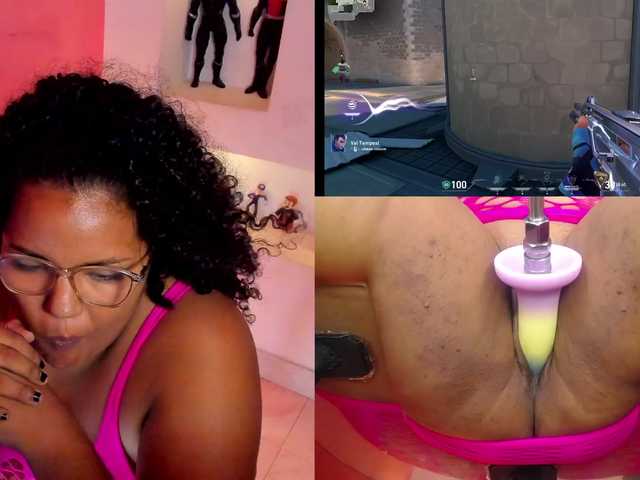 MhiaRey live cam on BongaCams