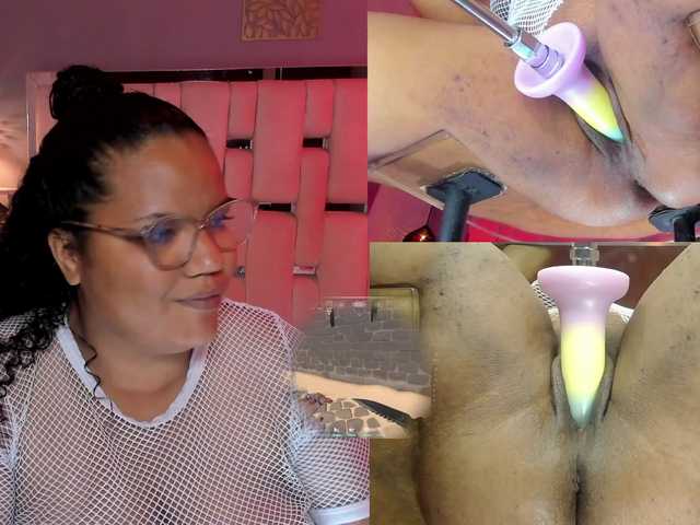 MhiaRey live cam on BongaCams