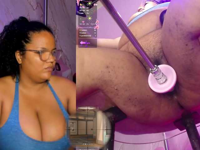 MhiaRey live cam on BongaCams