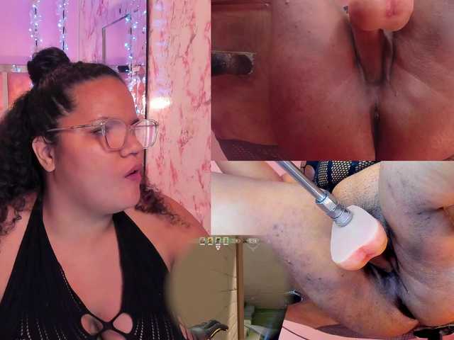 MhiaRey live cam on BongaCams