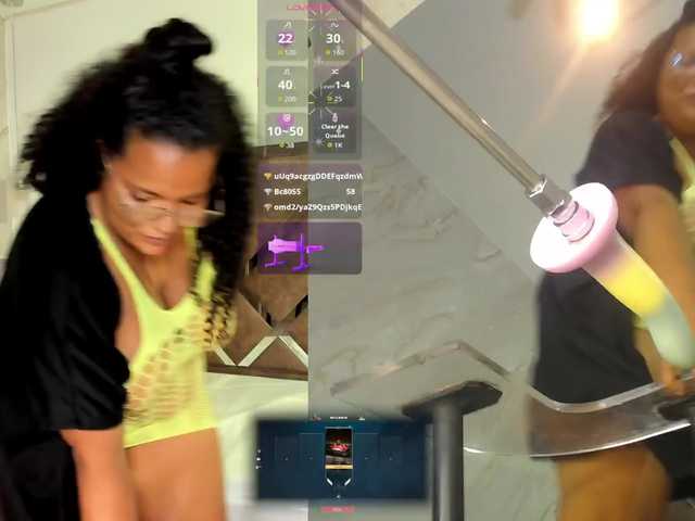 MhiaRey live cam on BongaCams