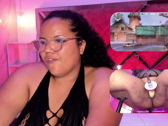 MhiaRey live cam on BongaCams