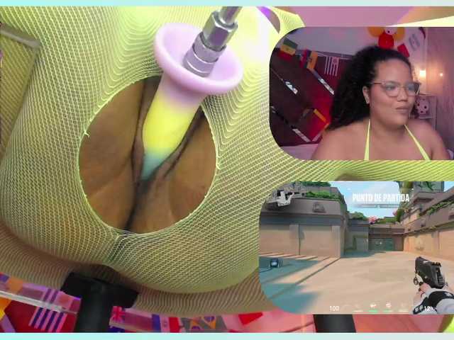MhiaRey live cam on BongaCams